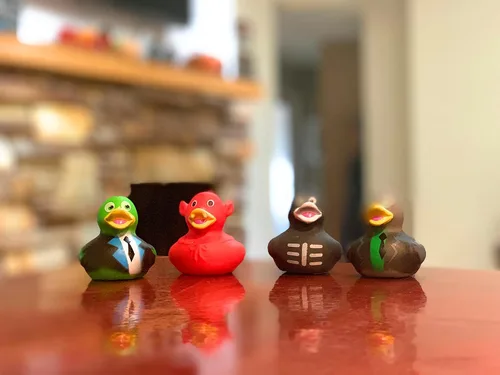Vista 3 de Funiverse Paquete de 24 patos de goma para Jeep de Halloween, surtido – Perfecto para truco o trato o bolsa de regalos para fiestas