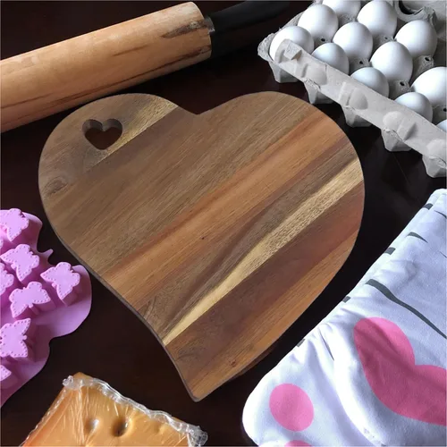 Vista 2 de Tabla de charcutería en forma de corazón – Tabla de charcutería de corazón, tabla de chautierre, tabla de cortar para pechuga, plato de carne