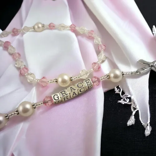 Vista 5 de Bow Flip Flops Pink Name Rosary with Crystals and Pearls, Girl Boy Baptism