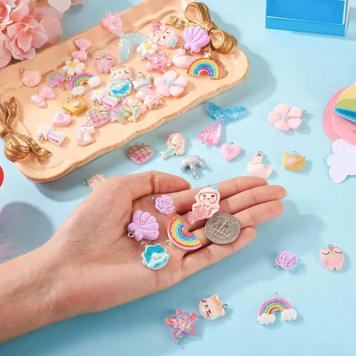 Vista 5 de Craftdady Colgantes de Resina de Alas de Mariposa y Alas de Hada - Lindos Colgantes Colgantes de Animales y Dijes de Hongos - Dijes Degradados