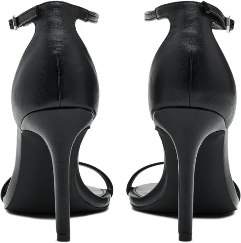 Vista 7 de Madden Girl Brazen para mujer