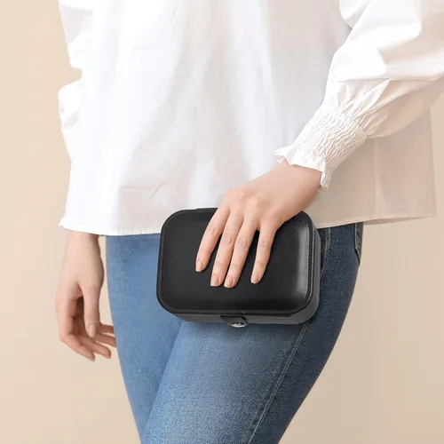Vista 6 de Mpeyuiltic Joyero de viaje, estuche de joyería portátil de piel sintética pequeño para mujeres y niñas, organizador de joyas de viaje de doble capa