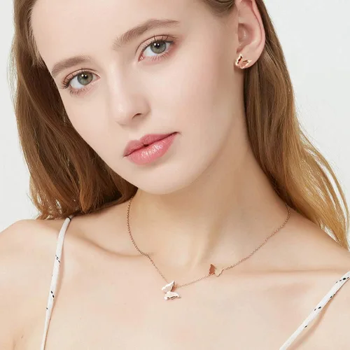 Vista 2 de WDSHOW Aretes de oro esmerilados con forma de mariposa rosa de 18 K para niña o mujer