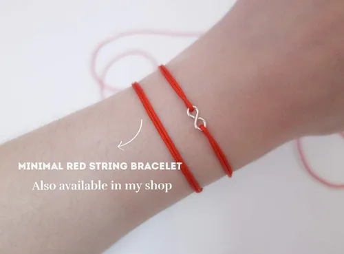 Vista 4 de Pulsera de infinito hecha a mano con relleno de oro de 14 quilates, pulsera de cuerda roja, amuleto de cábala, pulsera de protección, amistad