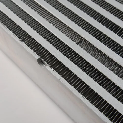 Vista 2 de G-PLUS Intercooler de sobrecarga de montaje superior de aluminio atornillado compatible con Mini Cooper 2002-2006
