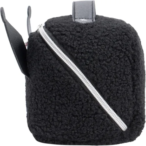 Vista 4 de Bolsa Organizadora de Maquillaje de Viaje Impressions Vanity Kuromi, Bolsa de Cosméticos con Cremallera que se Abre Plana con Textura de Tela Sherpa