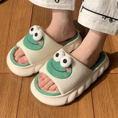 Vista 2 de heyheyshine Pantuflas de rana para mujer pantuflas kawaii para mujer muñecas de dibujos animados pantuflas kawaii lindas pantuflas para mujer