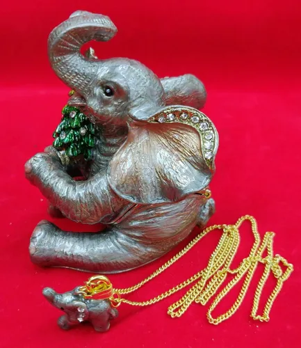 Vista 5 de AtoZ - Caja de tesoros con diseño de elefante, diseño de elefante con colgante de elefante, bonita caja de joyería para regalo de Navidad para ella