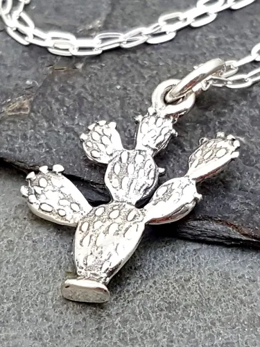 Vista 3 de Sterling Silver Prickly Pear Paddle Cactus 3D Charm Necklace, 18
