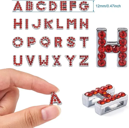 Vista 2 de KISSITTY 52 unids/caja de aleación de diamantes de imitación del alfabeto colgantes de cristal de la letra A-Z metal luz Siam suelta cuentas