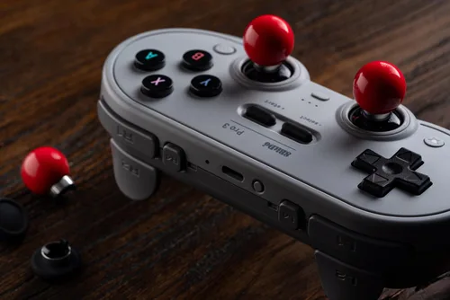 Vista 10 de 8BitDo Pro 3 Bluetooth Controller for Switch/Switch 2 – TMR Joysticks, Swappable ABXY Buttons, Pro Back Buttons, Charging Dock, Hall Effect