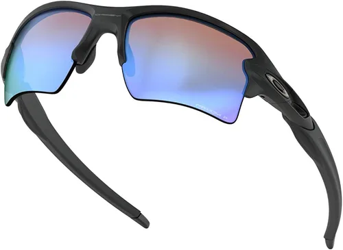 Vista 7 de Oakley Prizm Deep H2O Polarizado Negro Mate con Oakley Carbonfiber Ellipse O Case Gafas de sol