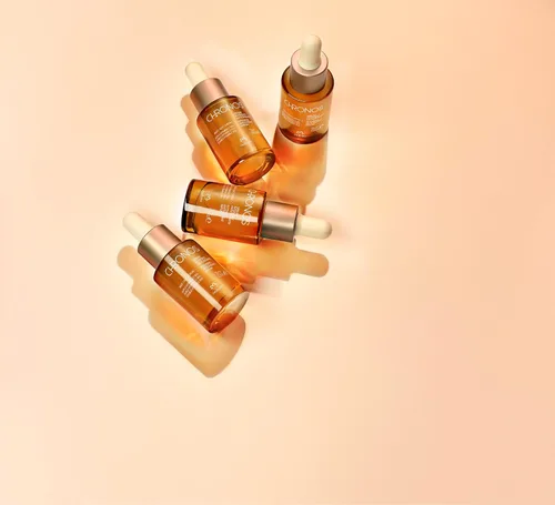 Vista 4 de natura - Chronos Suero Intensivo Antioxidante - Suero Iluminador 15% Vitamina C - Protege de la Oxidación con Inga, Açaí y Cacau - Estimula