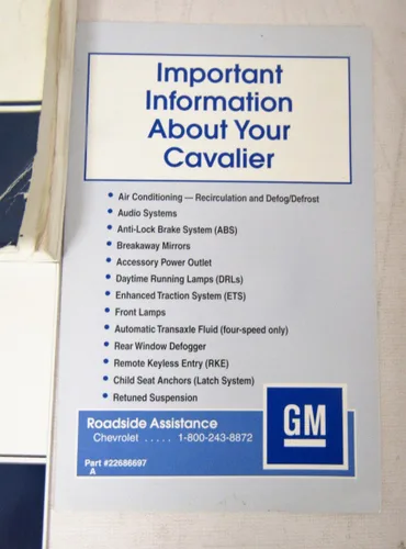 Vista 4 de 2003 Chevrolet Cavalier Owners Manual