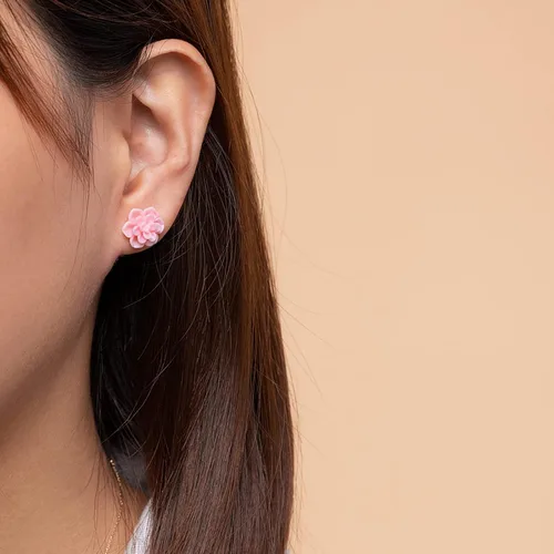 Vista 2 de Plastic Earrings, KMEOSCH 2 Pairs Plastic Wood Scents Flowers Earrings Studs for Sensitive Ears