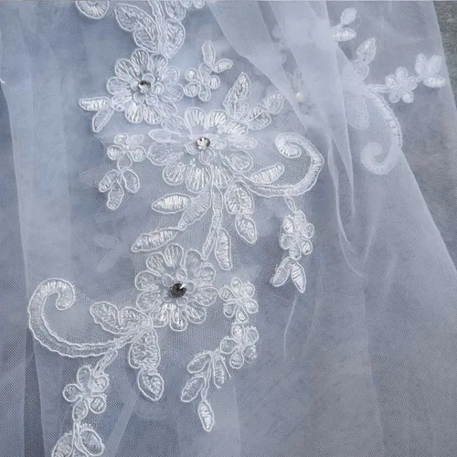 Vista 4 de Sepniell Velo de novia de encaje con peine y apliqus accesorios para el cabello cosido para boda blanco