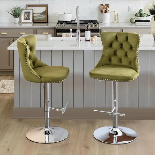 Vista 156 de SoarFlash Juego de 2 taburetes de bar tapizados de terciopelo moderno con patas de madera, botones acolchados, cabeza de clavo cromada, asiento