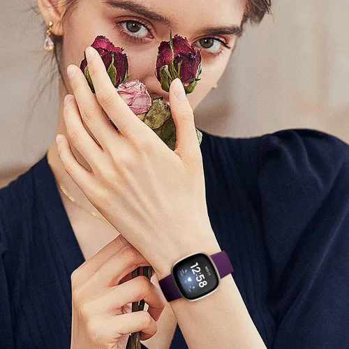 Vista 5 de Dirrelo Bandas compatibles con Fitbit Sense/Versa 3 / Versa 4 / Sense 2, correa deportiva de TPU suave, pulsera de repuesto para mujeres y hombres A