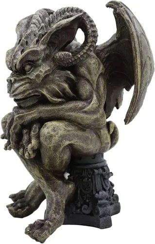 Vista 3 de Ebros Gift Gárgola con cuernos de carnero alado sentado en la catedral, estatua de pedestal de 6 pulgadas de alto, Osario de fantasía oscura