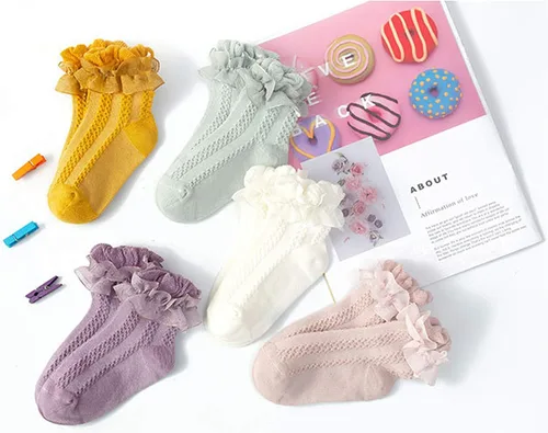 Vista 6 de 5 pares de calcetines de algodón con volantes de encaje para niñas y niños pequeños