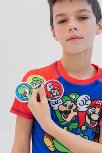 Vista 2 de Super Mario Luigi Mario Yoshi Raglan Swim Rash Guard - Conjunto de troncos de natación