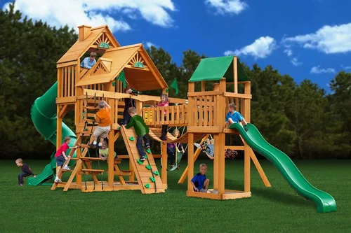 Vista 2 de Gorilla Playsets Treasure Trove I - Juego de columpio de madera con techo de madera