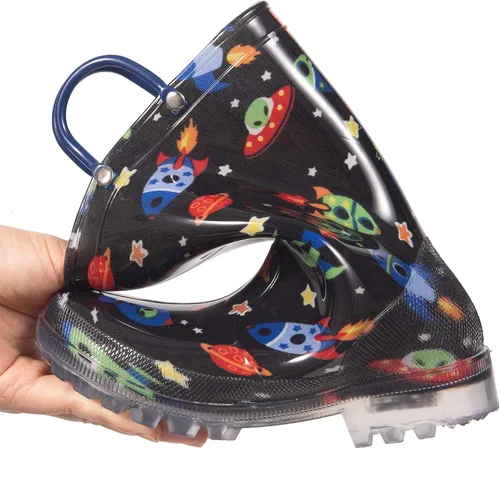 Vista 2 de HugRain - Botas de lluvia con luces para niños pequeños Cosmos Negro