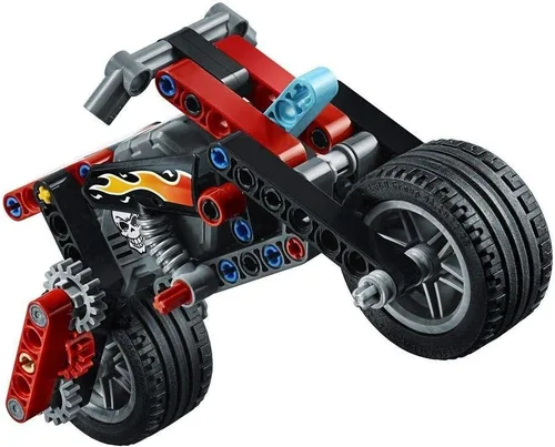 Vista 3 de LEGO Technic Stunt Show Truck & Bike 42106; incluye motocicleta de acrobacias, camión de juguete y remolque (P10 piezas)