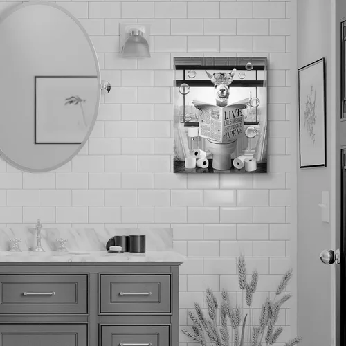 Vista 2 de Luslya Divertido arte de pared de alpaca para baño, linda alpaca sentada en el inodoro, lectura de periódicos, póster enmarcado en blanco y negro