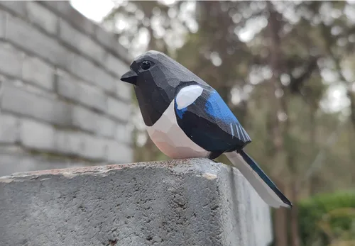 Vista 14 de Figura de pájaro de madera Azure Tit, tilo tallado a mano, marrón claro, decoración moderna para el hogar, regalo de pájaro
