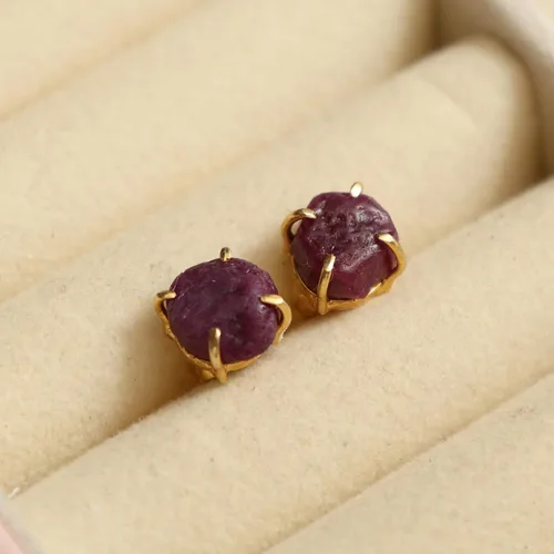 Vista 121 de Gempires Natural Raw Prong Setting Stud Earrings, 8-10 mm Crystals Earring, Handmade Jewelry, Gift for Her