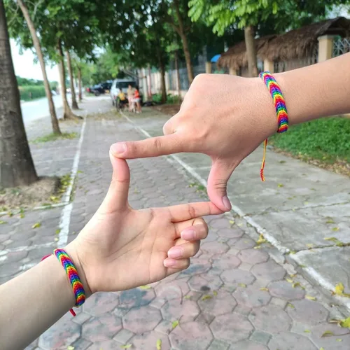 Vista 7 de LAMIBEE Pulsera tibetana con diseño de pansexualidad bisexual LGBT Proud Love Brazaletes de cuerda de amuleto y bohemio para mujeres y hombres