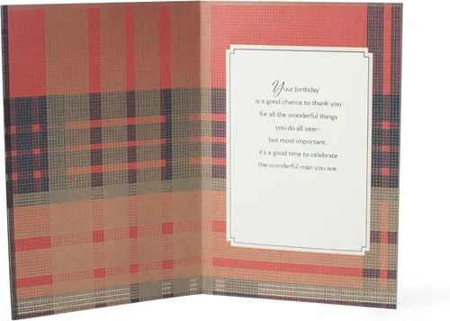 Vista 3 de Tarjeta de cumpleaños Hallmark para papá (Hombre maravilloso)