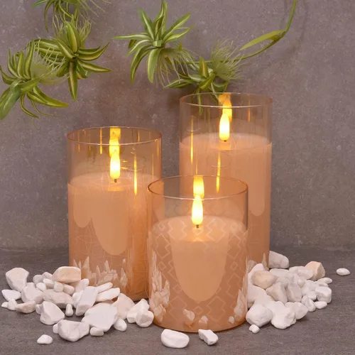 Vista 2 de Mark Feldstein - Juego de 3 velas LED modernas de mediados de siglo