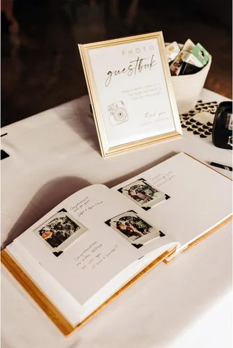 Vista 7 de Calculs Polaroid - Libro de invitados para baby shower, libro de imágenes para fiesta nupcial con diseño de Baby in Bloom, páginas en blanco