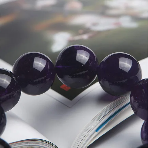 Vista 3 de Muko - Pulsera de cuentas redondas de cristal de cuarzo de color morado de 0.787 in para mujer y hombre