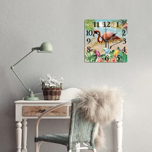 Vista 5 de Reloj de pared de madera con texto en inglés "It's Five O'clock Somewhere Flamingo with Big Numbers", reloj de pared cuadrado, estilo estético