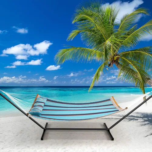 Vista 3 de Giantex Hamaca con almohada desmontable para colgar al aire libre, hamaca de patio con barra separadora de bambú curvada, cadena de acero, hamacas