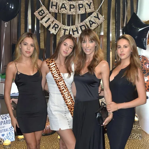Vista 4 de Banda de cumpleaños ajustable de leopardo para mujeres y niñas, decoración de fiesta de cumpleaños de guepardo, suministros de animales de safari