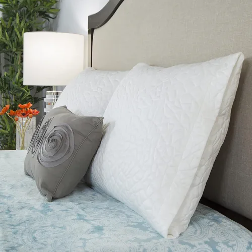 Vista 2 de Protect-A-Bed Protector de almohada de nieve, tamaño Queen