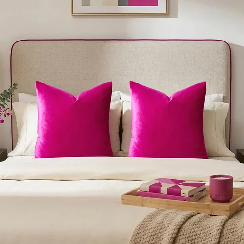 Vista 190 de GIGIZAZA Juego de 2 fundas de almohada doradas de terciopelo de 20 x 20 pulgadas para sofá Almohadas para sofá, tela texturizada suave de 9.88