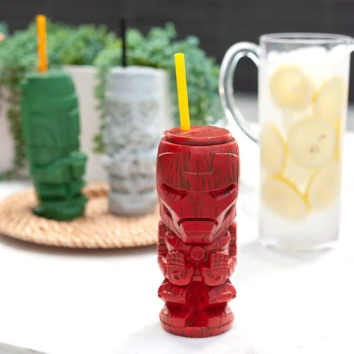Vista 5 de Geeki Tikis Marvel Iron Man - Vaso de plástico coleccionable oficial de Marvel, estilo Tiki con capacidad para 22 onzas