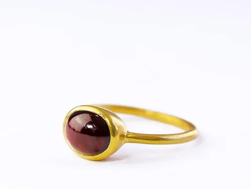 Vista 2 de Oval Birthstone Ring Bezel Set in Vermeil Gold, Sterling Silver, or Rose Gold, Stacking Birthstone Ring [rOMB]