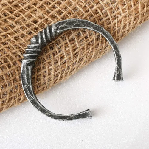 Vista 4 de HAQUIL Antique Viking Cuff Bracelet for Men and Women