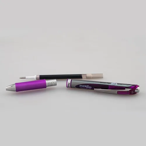 Vista 47 de Pentel EnerGel RTX - Bolígrafo de gel líquido retráctil, línea mediana, punta de metal, tinta de colores surtidos, paquete de 4 unidades (BL77BP4M)