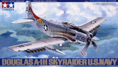 Vista 2 de Tamiya Modelos Douglas A-1H Skyraider Kit de modelos, edades 12