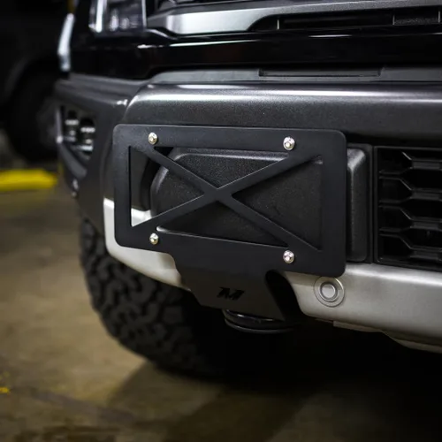 Vista 4 de Mishimoto Kit de reubicación de matrícula, compatible con Ford F-150, 2015+