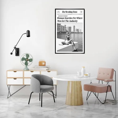Vista 7 de Lienzo de periódico vintage para pared, diseño de mujer que busca dónde los hombres obtienen la audacia, pósteres retro en blanco y negro del New