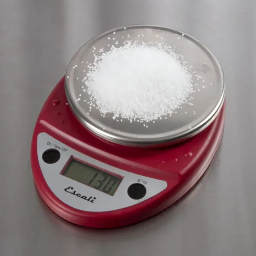 Vista 2 de San Jamar - Báscula digital de metal para alimentos, báscula de cocina, báscula de gramos con pilas para cocinar, hornear, preparar comidas, Rojo