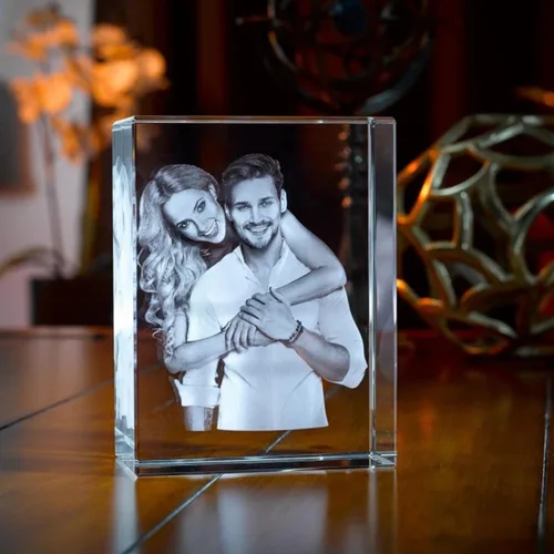 Vista 8 de Marco de fotos de cristal personalizado para amantes de la familia, álbum de fotos, marco de fotos láser con base LED para boda (2.0 x 2.0 x 3.1 in)